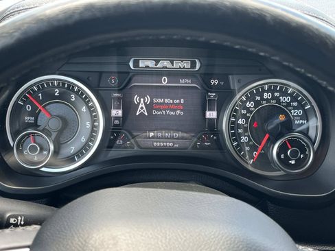 Used 2019 RAM 1500 Laramie AWD/4WD image 46