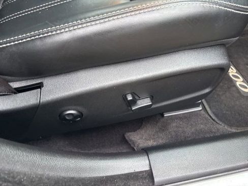 Used 2017 Chrysler 300 S w/ 300S Premium Group image 42