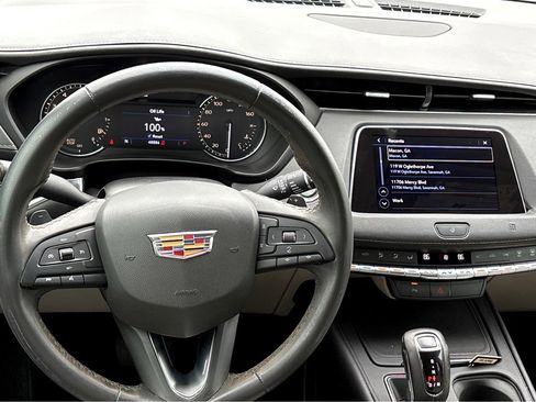 Used 2019 Cadillac XT4 Luxury w/ Trailering Package image 4