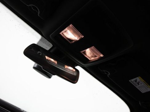 Certified 2023 Dodge Challenger SXT image 19