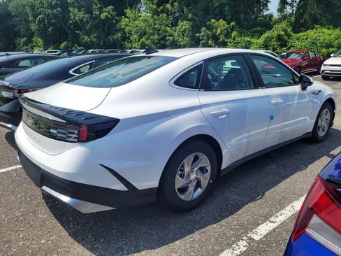 Certified 2025 Hyundai Sonata SE FWD image 33