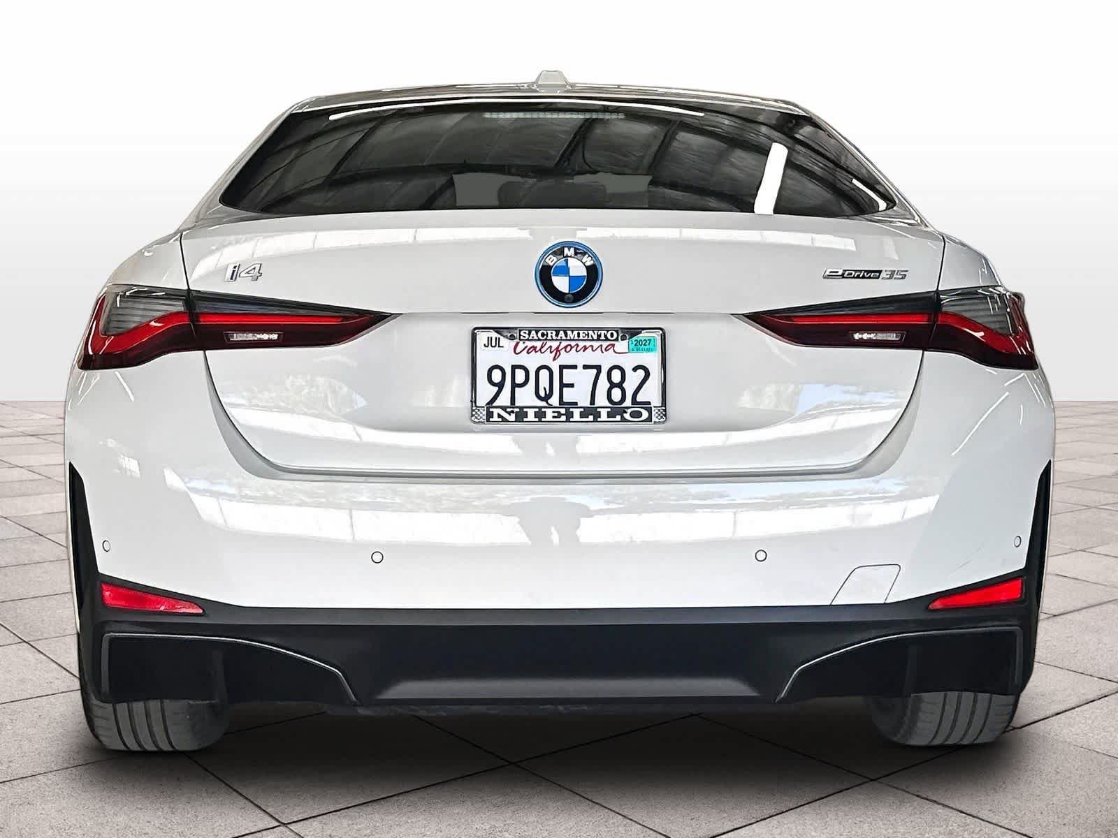 Used 2024 BMW i4 eDrive35 w/ Premium Package RWD image 9