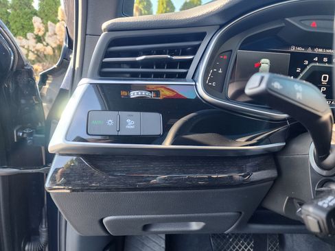 Used 2023 Audi Q7 2.0T Premium Plus image 30