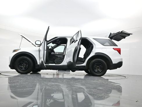Used 2020 Ford Explorer 4WD Police Interceptor w/ Ready For The Road Package image 59