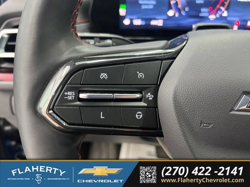 Used 2024 Chevrolet Traverse RS w/ LPO, Floor Liner Package AWD/4WD image 27