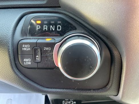 Used 2024 RAM 2500 Big Horn AWD/4WD image 19