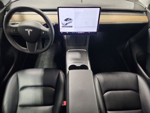 Used 2021 Tesla Model Y Long Range AWD/4WD image 20
