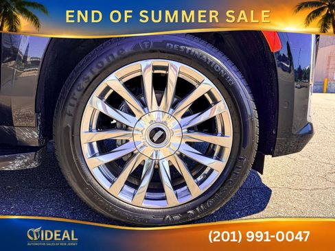Used 2022 Cadillac Escalade ESV Premium Luxury AWD/4WD image 49