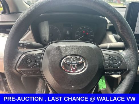 Used 2024 Toyota Corolla Cross L FWD image 21