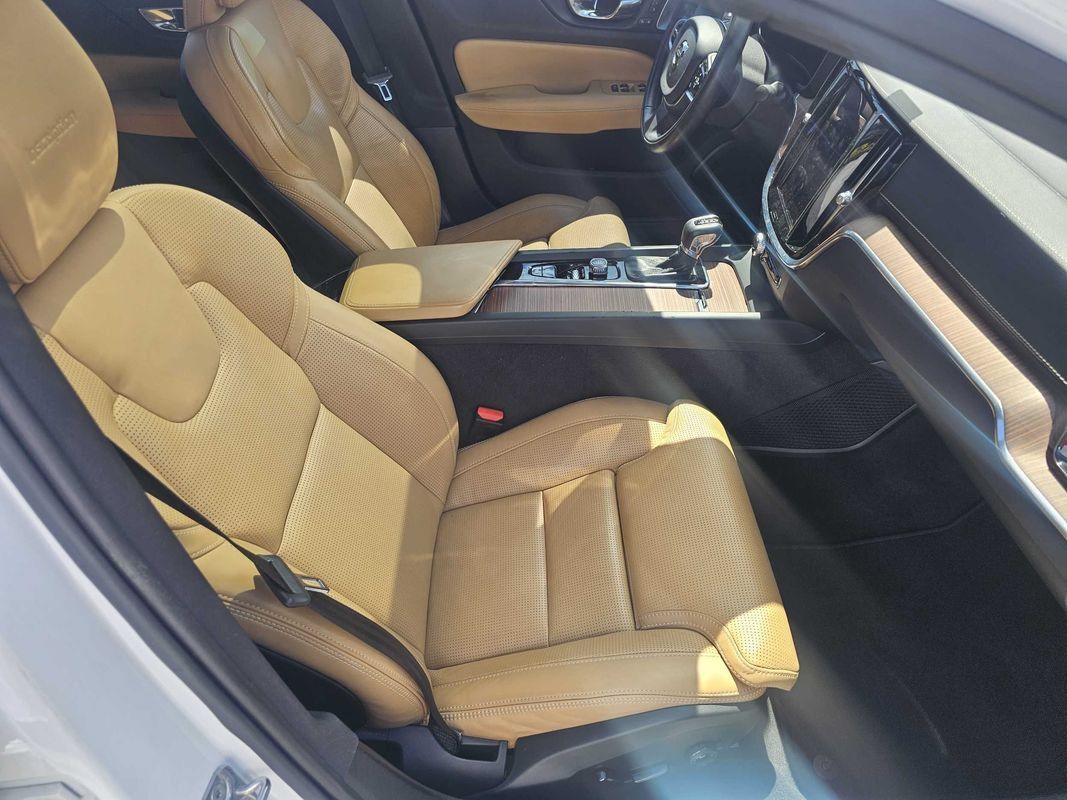 Used 2020 Volvo S60 T5 Inscription FWD image 26