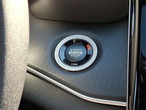 New 2025 Jeep Grand Cherokee Laredo X w/ Luxury Tech Group I image 15