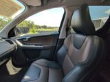 Used 2017 Volvo XC60 T6 Dynamic image 5