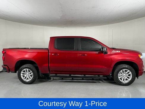 Used 2023 Chevrolet Silverado 1500 RST w/ Convenience Package II AWD/4WD image 12