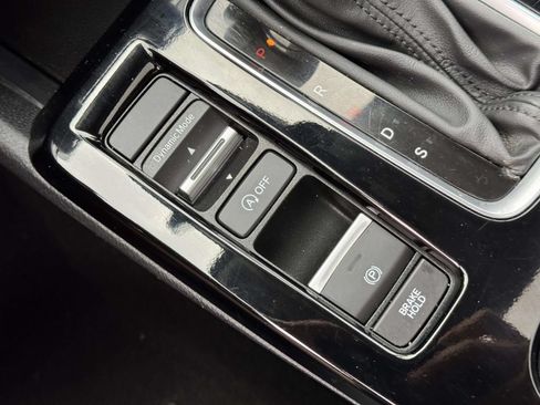 Certified 2024 Acura Integra FWD image 28