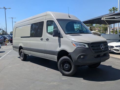 New 2026 Mercedes-Benz Sprinter 2500 image 1