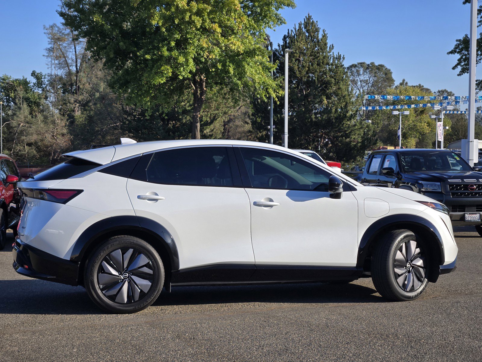 Used 2024 Nissan Ariya FWD image 3
