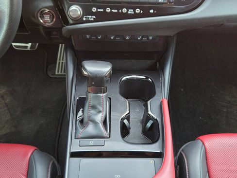 Used 2024 Lexus ES 350 F Sport w/ Accessory Package (Z2) FWD image 19