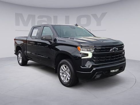 Used 2026 Chevrolet Silverado 1500 RST w/ LPO, Dark Essentials Package AWD/4WD image 7
