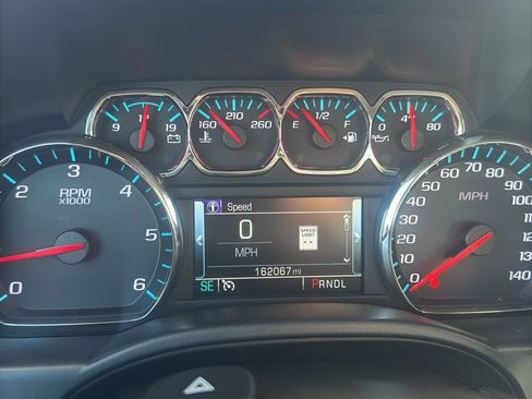 Used 2018 Chevrolet Silverado 1500 LTZ w/ LTZ Plus Package image 27