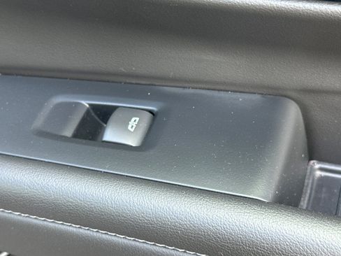 Certified 2025 Chevrolet Tahoe Z71 image 26