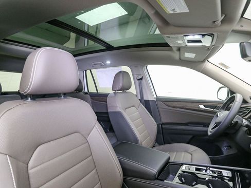 New 2026 Volkswagen Atlas SEL AWD/4WD image 15