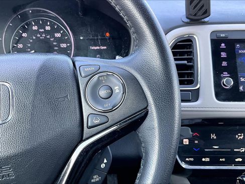 Used 2019 Honda HR-V EX-L image 25
