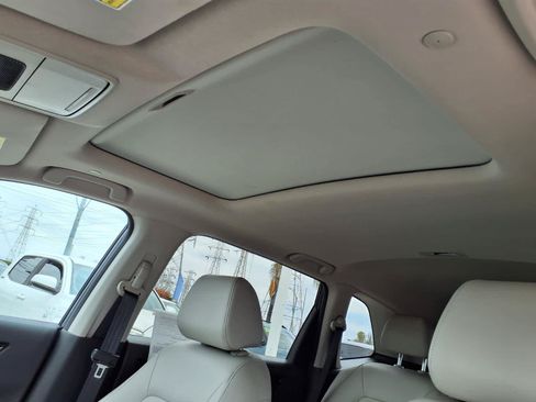 Used 2025 Honda CR-V EX-L image 18