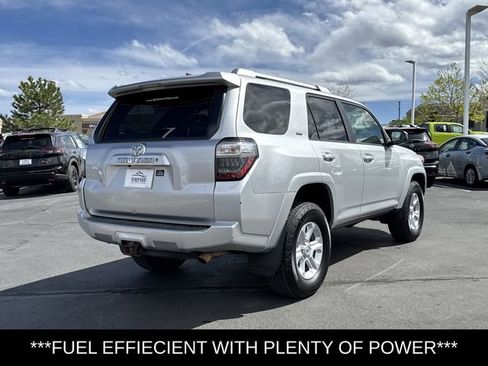 Used 2016 Toyota 4Runner SR5 AWD/4WD image 4