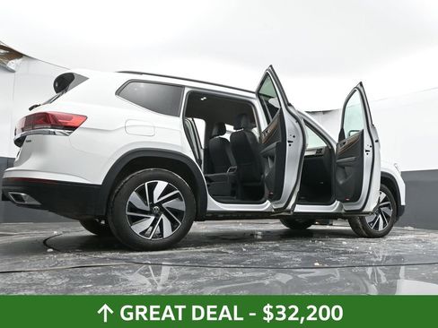 Used 2025 Volkswagen Atlas SE image 72