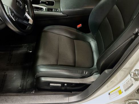 Used 2018 Honda Accord Sport image 22