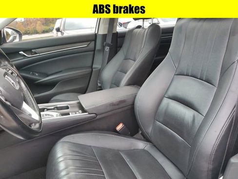 Used 2021 Honda Accord Touring image 25