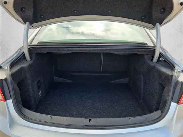 Used 2019 Chevrolet Impala LS FWD image 6