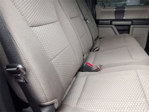 Used 2022 Ford F250 XLT image 32