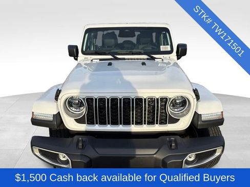 New 2026 Jeep Wrangler Unlimited Sahara AWD/4WD image 2