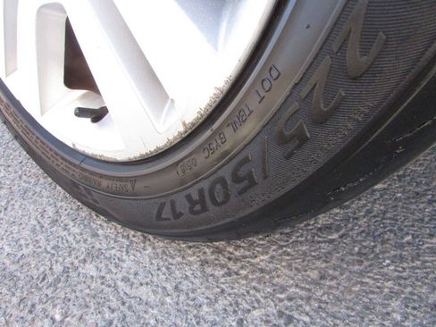 Used 2006 Ford Fusion SEL FWD image 43