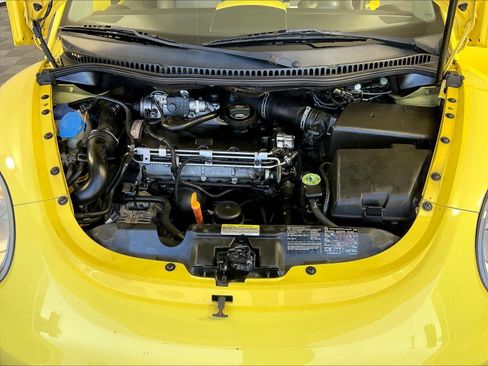 Used 2006 Volkswagen Beetle TDI Coupe w/ Package 2 FWD image 28