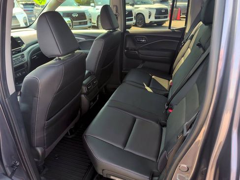 Used 2024 Honda Ridgeline RTL image 9
