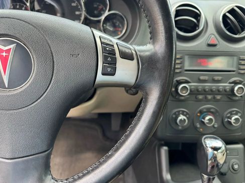 Used 2007 Pontiac G6 GT w/ Premium Package FWD image 15