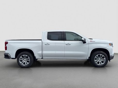 New 2026 Chevrolet Silverado 1500 LTZ w/ LTZ Premium Package AWD/4WD image 7