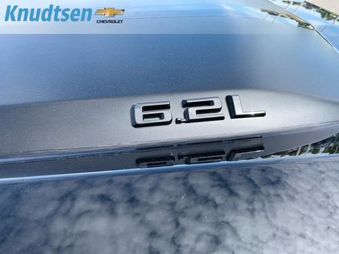 Used 2021 Chevrolet Silverado 1500 RST w/ Rally Edition AWD/4WD image 11