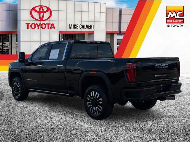 Used 2025 GMC Sierra 2500 Denali Ultimate AWD/4WD image 3