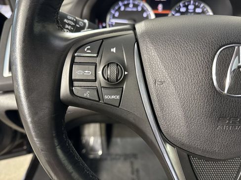 Used 2016 Acura TLX w/ Technology Package FWD image 12