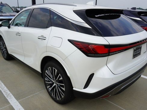 Certified 2025 Lexus RX 350 Premium Plus w/ Accessory Package (Z1) FWD image 6