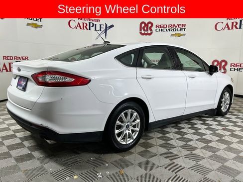 Used 2016 Ford Fusion S image 8