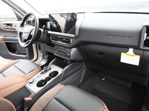 New 2025 Ford Bronco Sport Outer Banks w/ Outer Banks Tech Package+ image 26