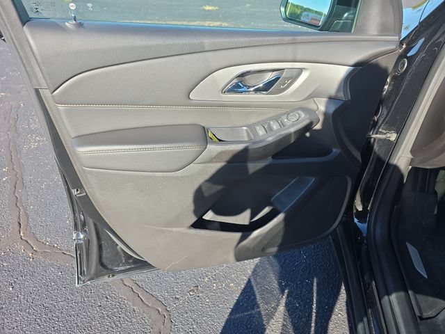 Used 2021 Chevrolet Traverse LS w/ LPO, Floor Liner Package AWD/4WD image 12