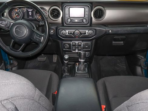 Used 2020 Jeep Wrangler Unlimited Sport S image 10