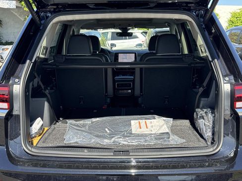 New 2026 Volkswagen Atlas SEL Premium R-Line AWD/4WD image 27