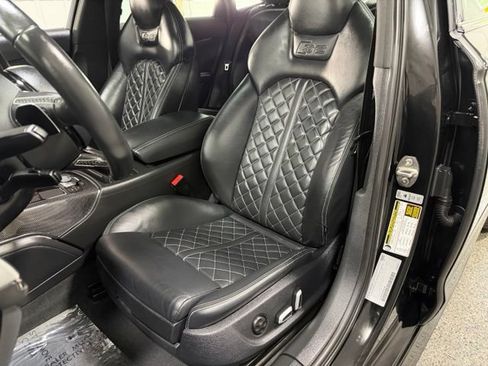 Used 2018 Audi S6 Premium Plus w/ S Sport Package AWD/4WD image 24
