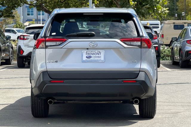 Used 2025 Toyota RAV4 LE FWD image 5